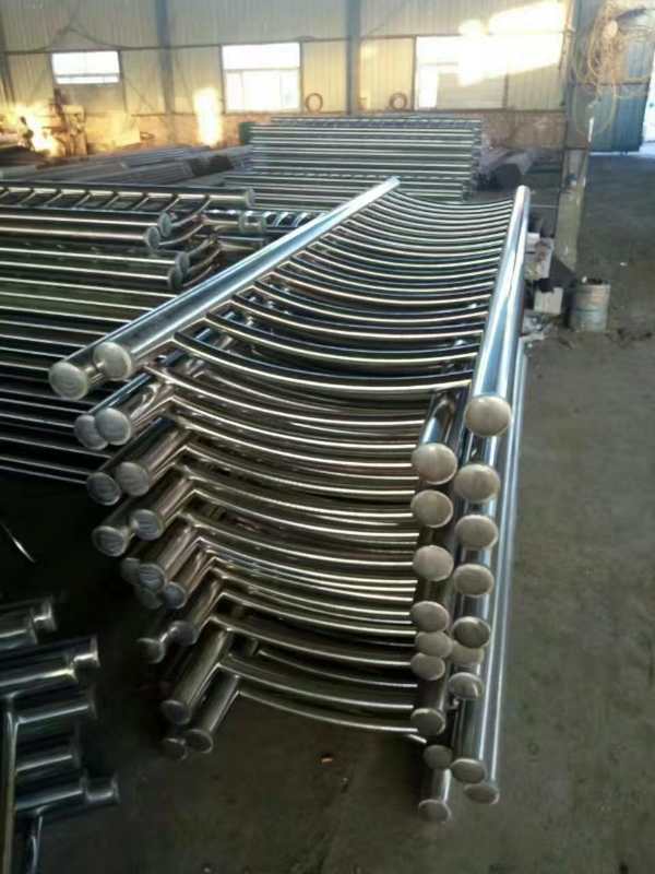 不銹鋼復合管護欄